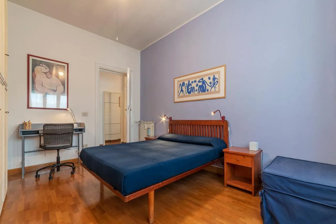 Roomy And Bright Apartment With Terrace Rome 0*,  Italy